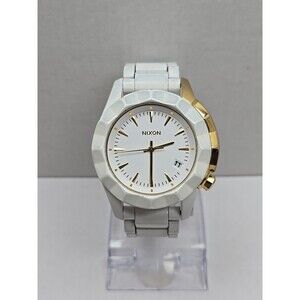 Nixon The Monarch Evolved 42MM White Ceramic Gold Quartz Date Watch New Battery